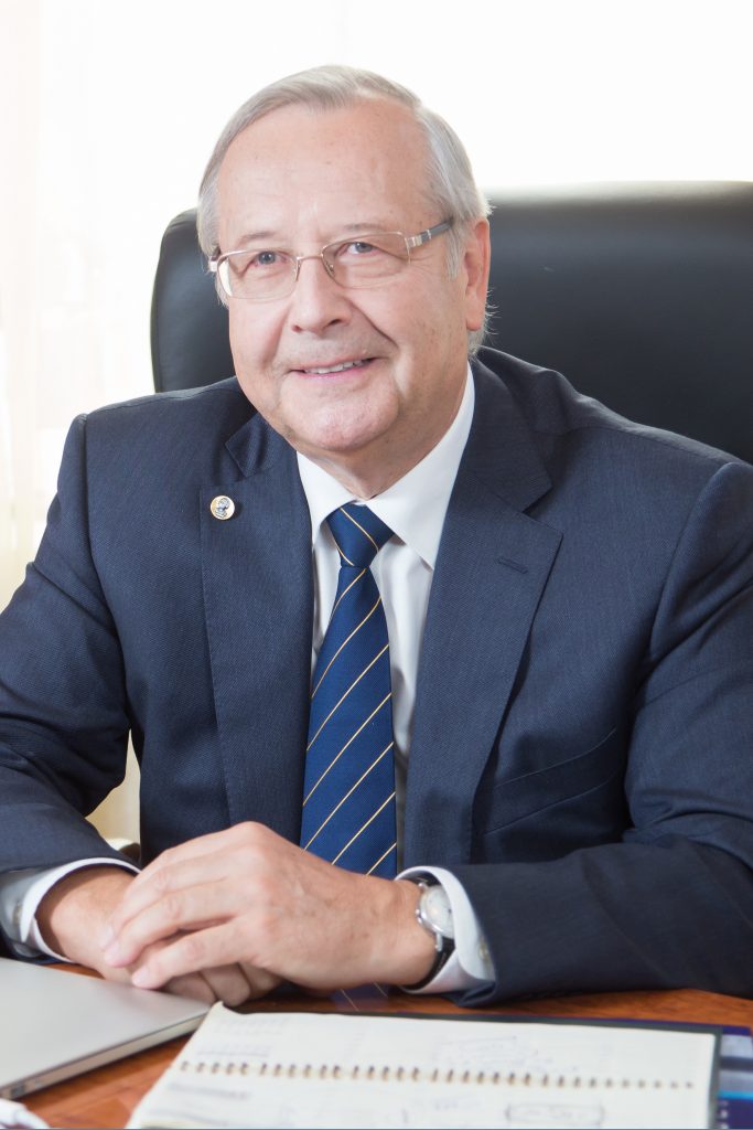 Лобзин Юрий Владимирович